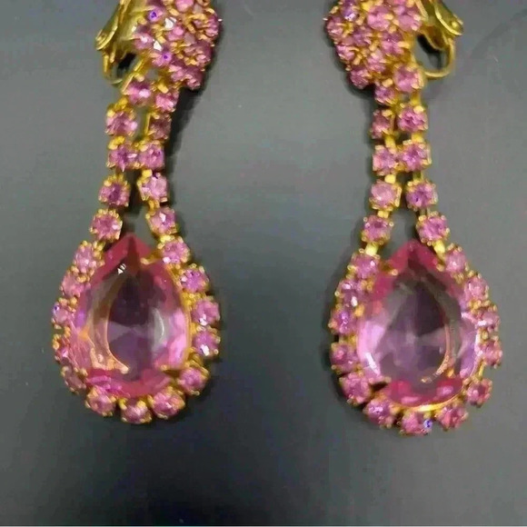 Classic Fashion Eardrop Dangle Drop Earrings Rhinestone Crystal Pink Gold-Tone - Picture 3 of 8
